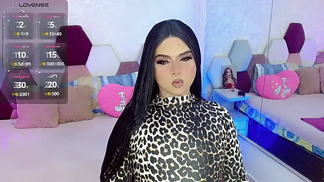 kushina uzumaki75 online show from 10/15/25, 05:40