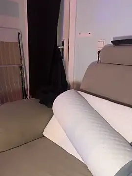 Seductively4 20 online show from 10/13/25, 06:19