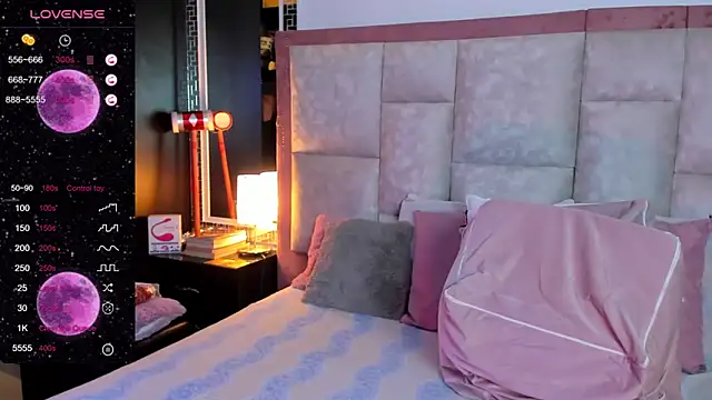 Marthina online show from 10/23/25, 10:30