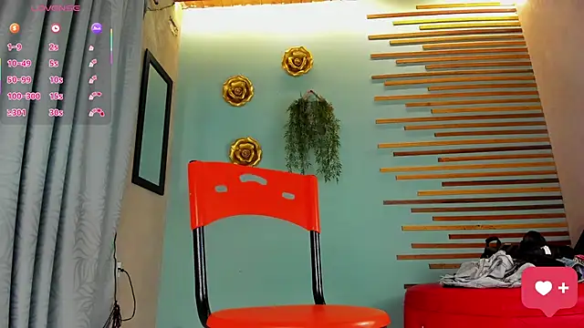 Snapshot of david_huge chatting on 10/06/25, 01:36 david huge online show from 10/06/25, 01:36