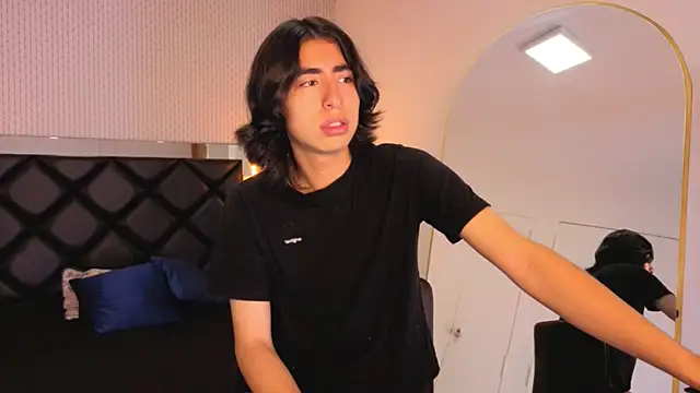 ryo light online show from 10/28/25, 08:00