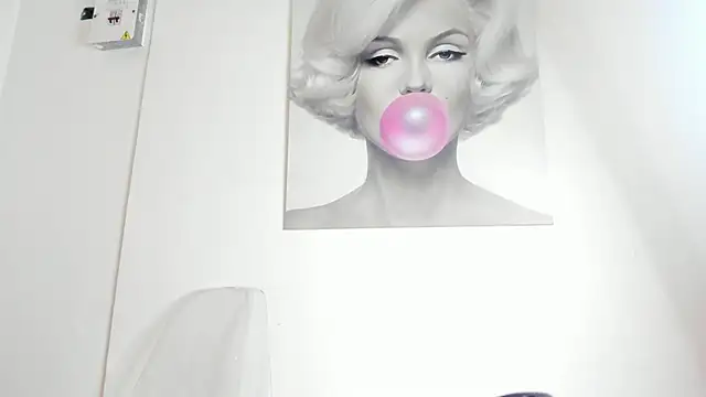 Akiraht online show from 11/17/25, 08:58