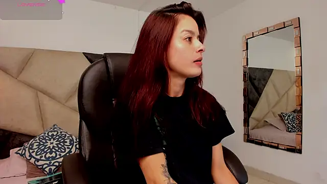 valerieMattson online show from 11/20/25, 05:56