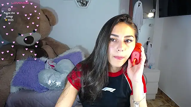 channel-rose1 online show from 10/19/25, 06:25