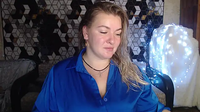 NikaSkylink online show from 11/19/25, 08:09