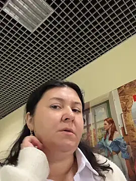 Snapshot of Liza_Will chatting on 10/19/25, 10:05 Liza Will online show from 10/19/25, 10:05