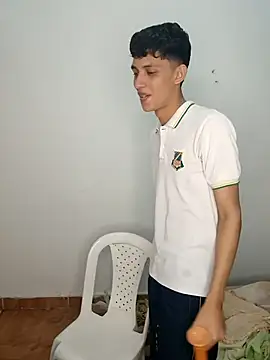 Allnei online show from 10/18/25, 04:41