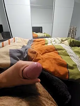 Snapshot of Bog_dan123 chatting on 10/07/25, 08:50 Bog dan123 online show from 10/07/25, 08:50