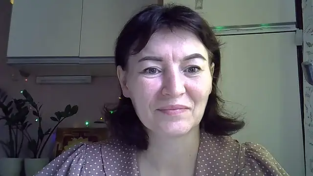 Snapshot of Krystal_82 chatting on 09/22/25, 08:16 Krystal 82 online show from 09/22/25, 08:16