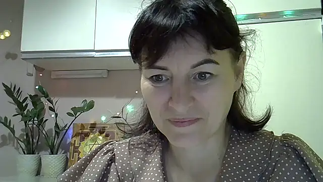 Snapshot of Krystal_82 chatting on 09/22/25, 08:22 Krystal 82 online show from 09/22/25, 08:22