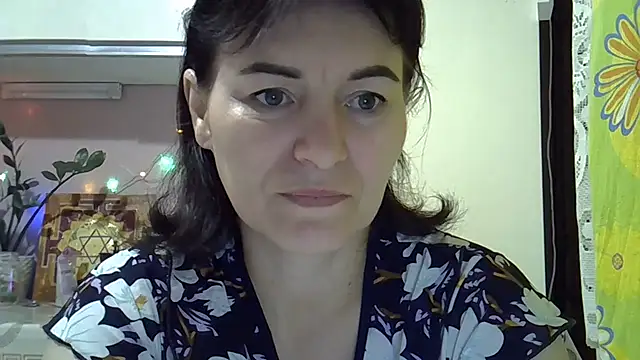 Snapshot of Krystal_82 chatting on 09/28/25, 05:07 Krystal 82 online show from 09/28/25, 05:07