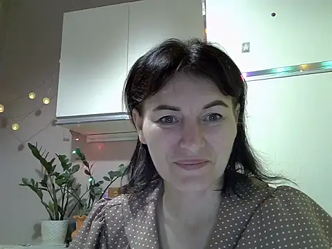 Snapshot of Krystal_82 chatting on 10/09/25, 07:45 Krystal 82 online show from 10/09/25, 07:45