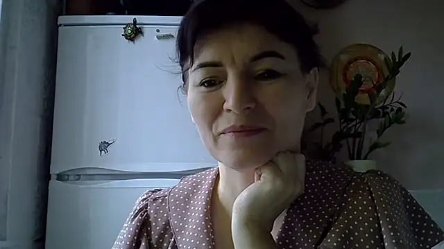 Snapshot of Krystal_82 chatting on 11/08/25, 09:09 Krystal 82 online show from 11/08/25, 09:09