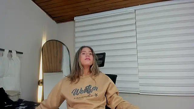 Rachell criss online show from 10/12/25, 04:00