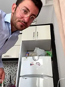 Snapshot of emredenizz07 chatting on 10/09/25, 09:18 emredenizz07 online show from 10/09/25, 09:18