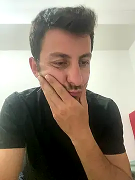 Snapshot of emredenizz07 chatting on 10/09/25, 11:25 emredenizz07 online show from 10/09/25, 11:25