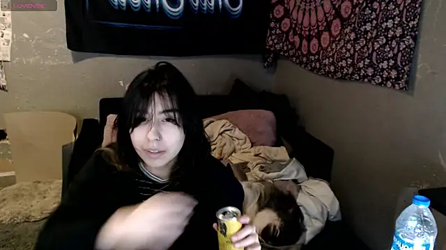 London Ray online show from 10/22/25, 02:23