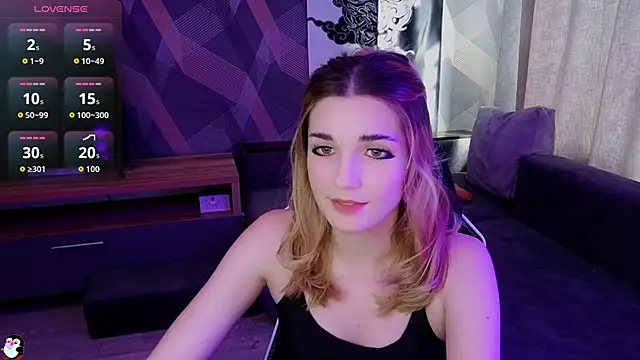 Sandy Belle online show from 10/13/25, 09:42