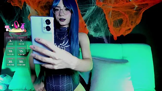 Snapshot of madiixwatson chatting on 10/31/25, 10:16 madiixwatson online show from 10/31/25, 10:16