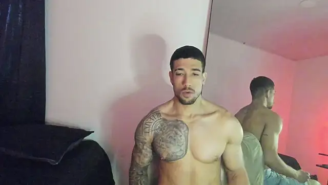 Snapshot of ThiagoLugo chatting on 10/26/25, 10:04 ThiagoLugo online show from 10/26/25, 10:04