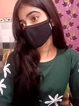 Snapshot of Queen_Pooja7 chatting on 09/10/25, 03:34 Queen Pooja7 online show from 09/10/25, 03:34
