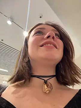 lucy-joy online show from 09/26/25, 08:29