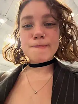 lucy-joy online show from 10/26/25, 12:22