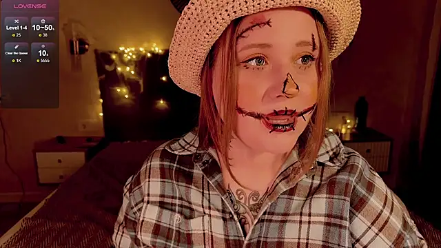 NaomiRey1 online show from 10/31/25, 04:08