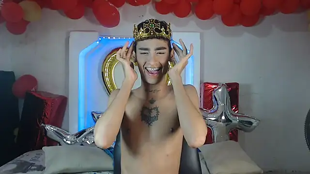 Snapshot of gabo_hotboy chatting on 09/23/25, 12:46 gabo hotboy online show from 09/23/25, 12:46