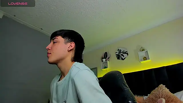 Ares di martin online show from 09/23/25, 02:42