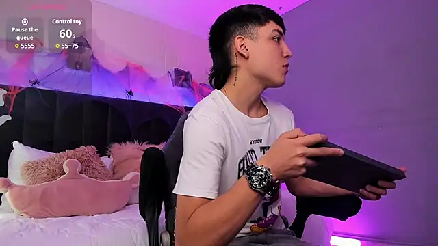 Ares di martin online show from 10/14/25, 02:40