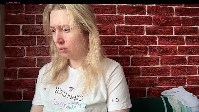 CitrusBlissss online show from 11/06/25, 02:56