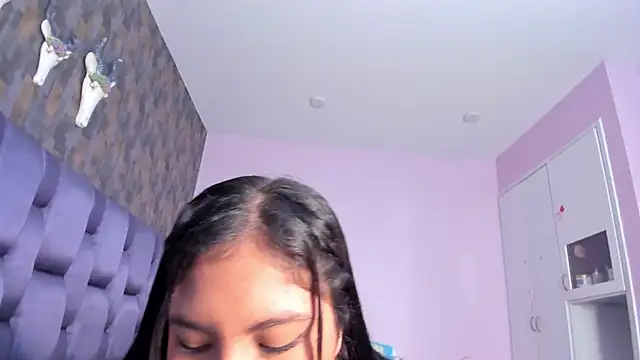 VeraBlazze online show from 09/12/25, 12:05