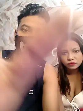 Snapshot of hornyzinia123 chatting on 11/10/25, 02:43 hornyzinia123 online show from 11/10/25, 02:43