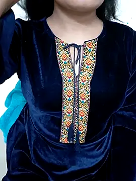 Aavya 007 online show from 10/28/25, 03:32