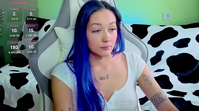 Im suka online show from 10/14/25, 02:56