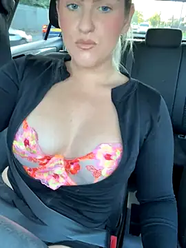 Charleigh xx online show from 09/25/25, 04:32