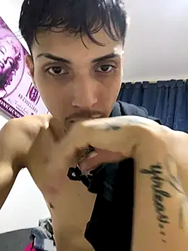 Snapshot of flaco23_1 chatting on 10/26/25, 10:10 flaco23 1 online show from 10/26/25, 10:10