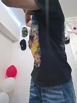 Ethanho0t online show from 10/10/25, 06:07