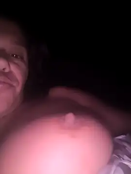 jojo surfistinha89 online show from 10/29/25, 03:53