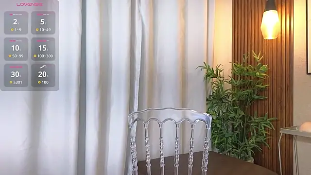 Lia Mar  online show from 10/08/25, 06:05