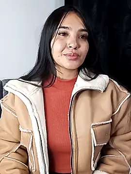 meli  brown online show from 09/21/25, 06:37