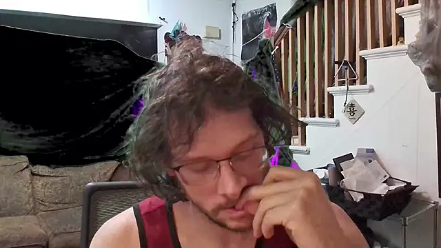 Snapshot of MasterDaddyCool chatting on 09/30/25, 06:40 MasterDaddyCool online show from 09/30/25, 06:40