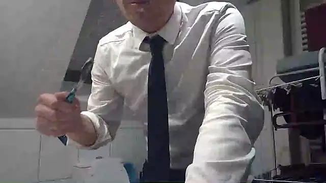 GentlemanMoney  online show from 09/23/25, 07:39