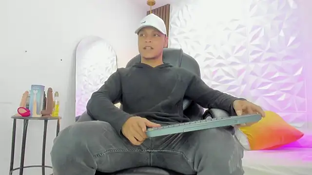 Ricky Owens1 online show from 10/09/25, 12:58