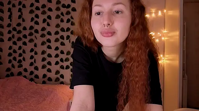 Snapshot of lina_red_xxx chatting on 09/14/25, 10:31 lina red xxx online show from 09/14/25, 10:31