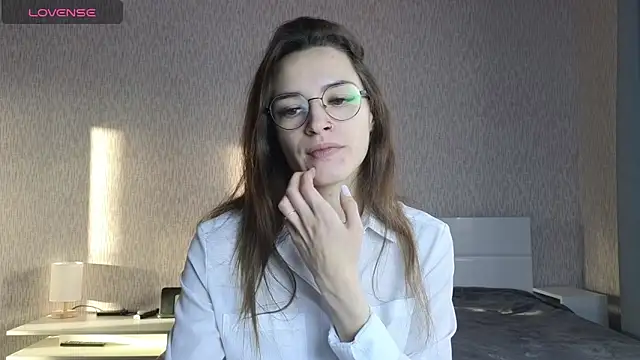 Snapshot of Nastiixx chatting on 11/15/25, 07:16 Nastiixx online show from 11/15/25, 07:16