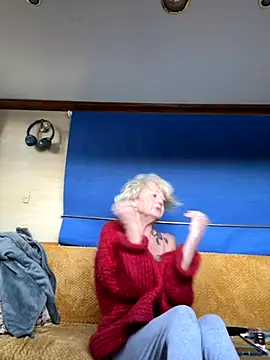 ladyboatlady online show from 09/26/25, 07:01