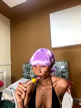 Monakeys online show from 11/19/25, 07:47