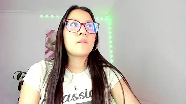 Snapshot of rouse_red chatting on 09/12/25, 07:14 rouse red online show from 09/12/25, 07:14